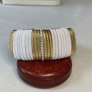 Unique gold white rhinestone stretch bracelet